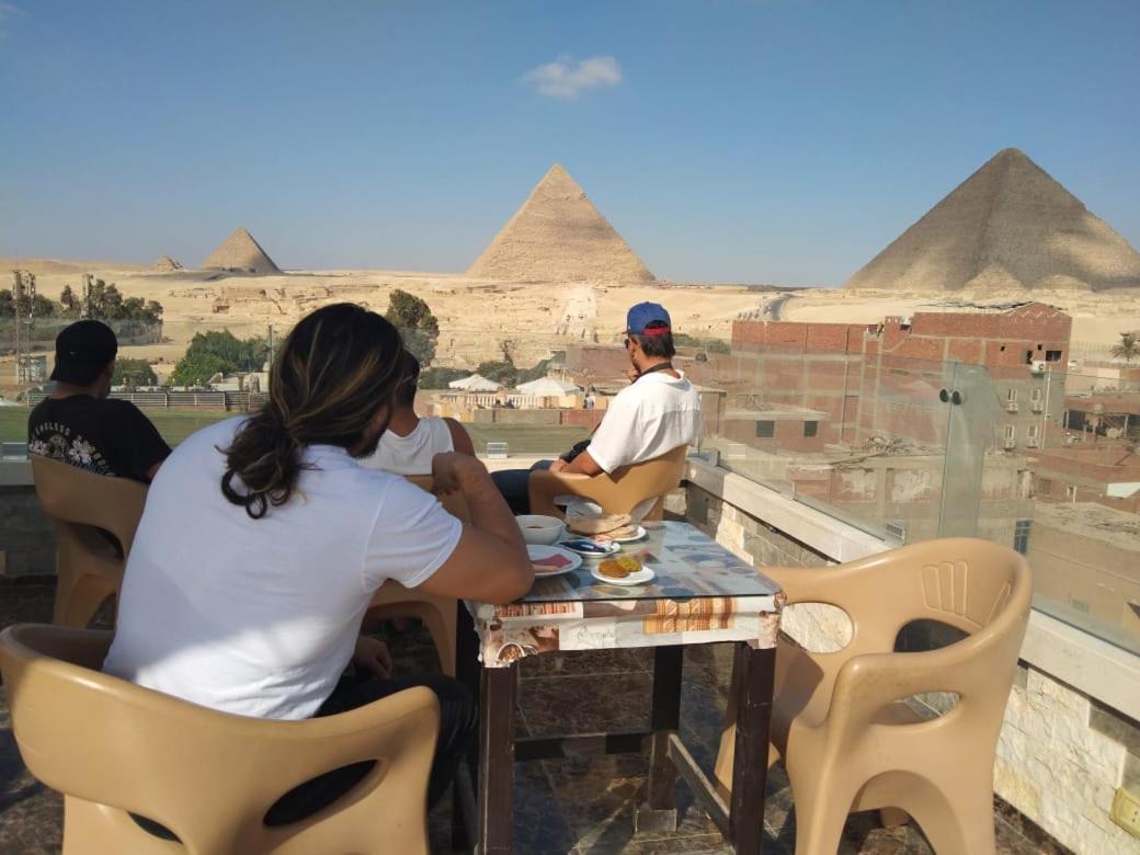 Pyramids Magic View Inn Kairo Eksteriør bilde